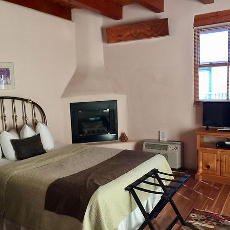 Guadalupe Inn Санта Фе Екстериор снимка
