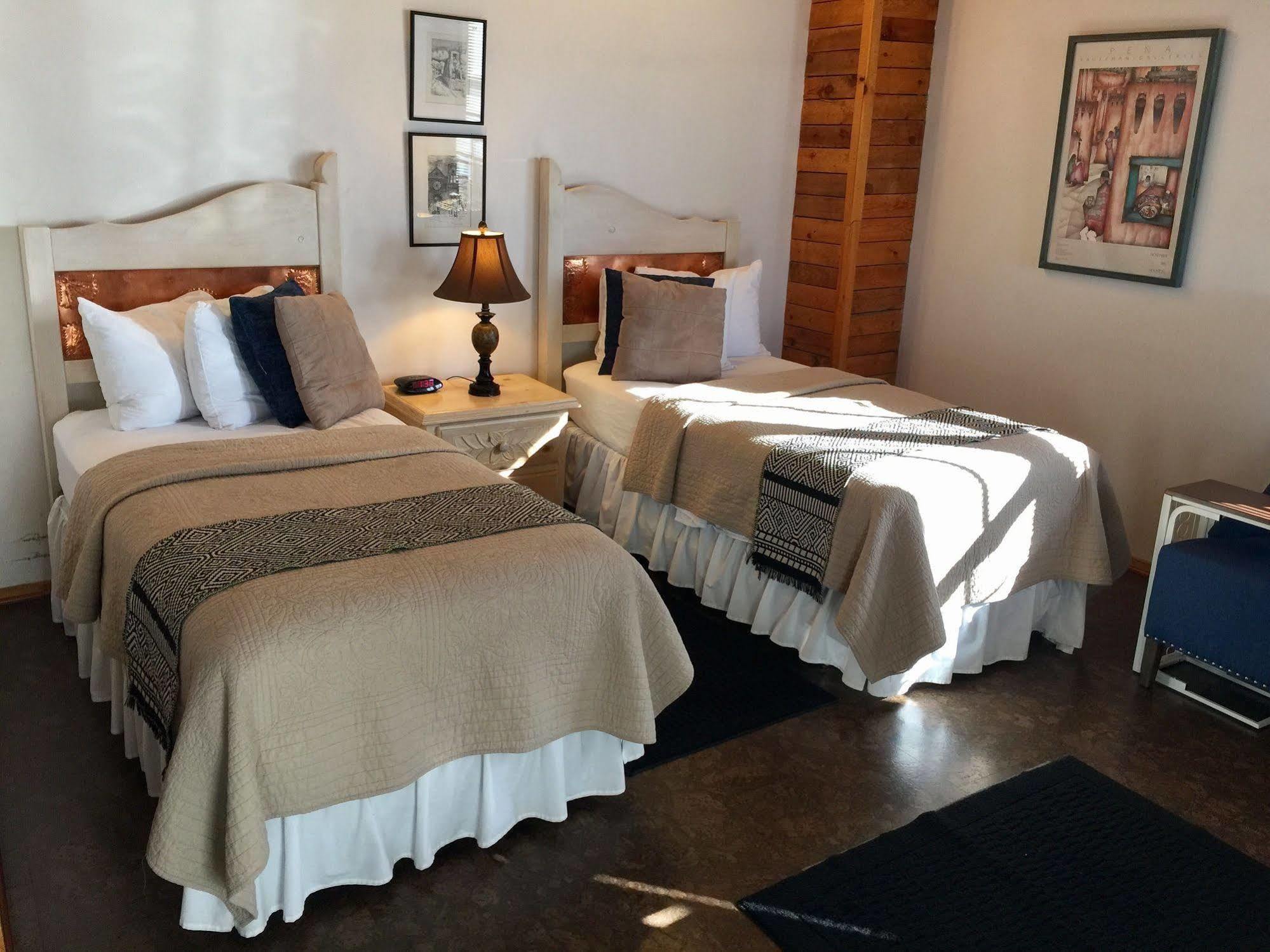 Guadalupe Inn Санта Фе Екстериор снимка
